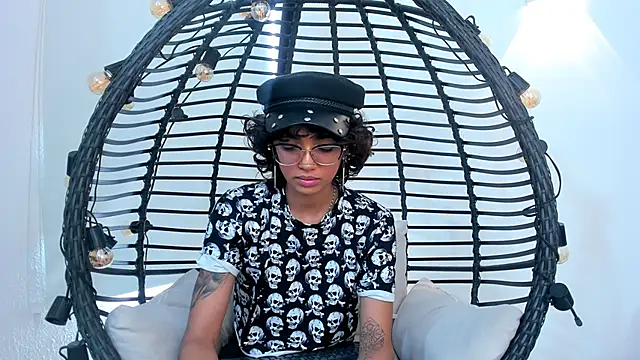 slutty venus online show from 09-25-25, 07:39