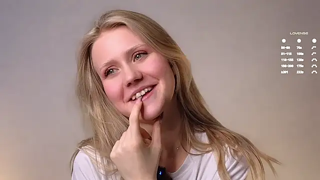 WiloneEsse online show from 03-11-25, 04:10