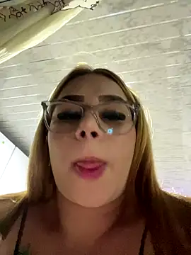 Dulce smith 1 online show from 11-02-25, 04:37