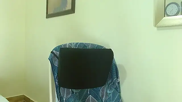 katerineleon online show from 10-26-25, 09:21