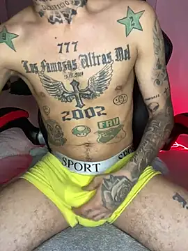 Snapshot of Junihn0 chatting on 01-10-25, 11:18 Junihn0 online show from 01-10-25, 11:18