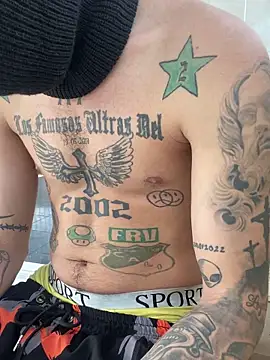 Snapshot of Junihn0 chatting on 01-17-25, 06:54 Junihn0 online show from 01-17-25, 06:54