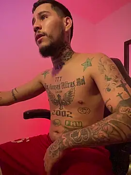 Snapshot of Junihn0 chatting on 11-07-25, 09:48 Junihn0 online show from 11-07-25, 09:48