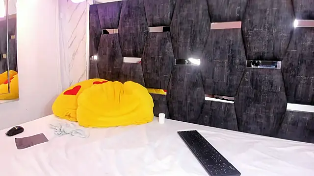 Snapshot of AlazSanna1 chatting on 01-30-25, 09:25 AlazSanna1 online show from 01-30-25, 09:25