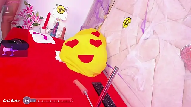 Snapshot of AlazSanna1 chatting on 10-20-25, 10:21 AlazSanna1 online show from 10-20-25, 10:21