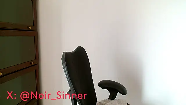 sinnernoir online show from 04-18-26, 07:58