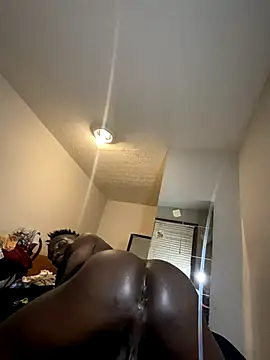 Shawtyblaque21 online show from 10-05-25, 06:34