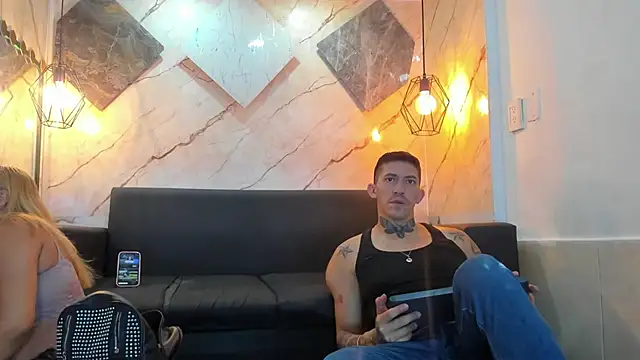 Duodreamhot online show from 06-19-26, 05:12