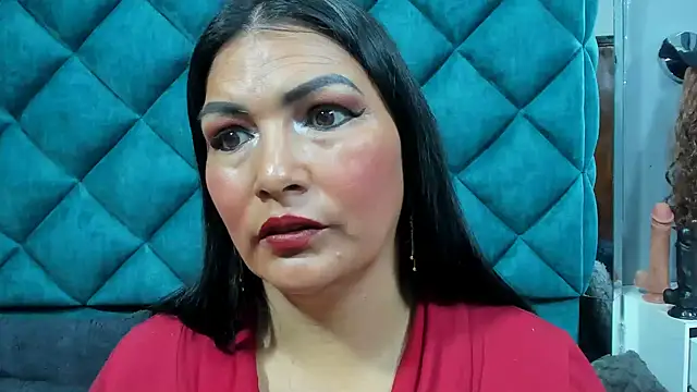 PENELOPELEWISs online show from 11-05-25, 06:30