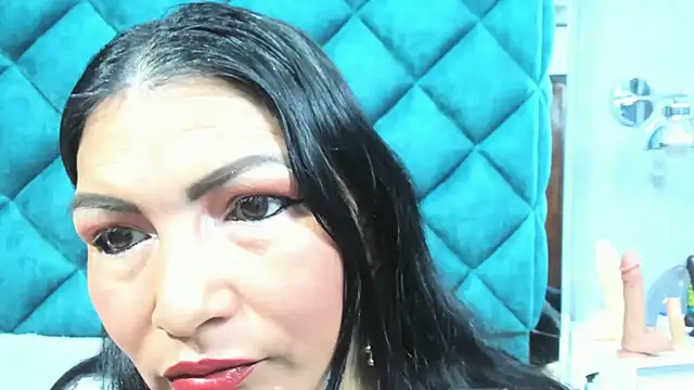 PENELOPELEWISs online show from 11-20-25, 12:55