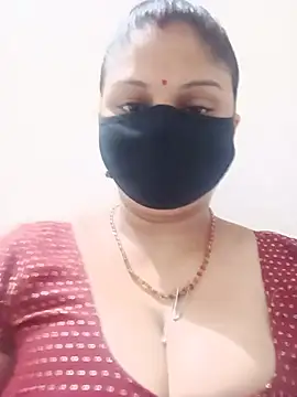 Snapshot of Cute-Aadhvita chatting on 06-24-26, 01:26 Cute-Aadhvita online show from 06-24-26, 01:26