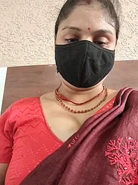 Snapshot of Cute-Aadhvita chatting on 07-14-26, 04:28 Cute-Aadhvita online show from 07-14-26, 04:28