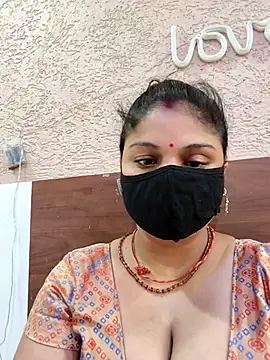 Snapshot of Cute-Aadhvita chatting on 07-19-26, 01:20 Cute-Aadhvita online show from 07-19-26, 01:20