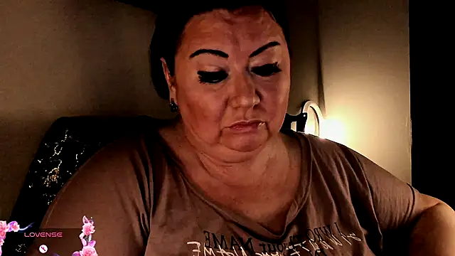 SexxyDreams1 online show from 09-15-25, 06:13