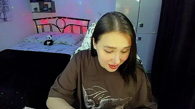 LinaTruly online show from 11-06-25, 08:43