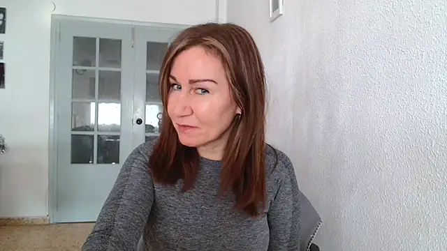 Snapshot of TamaraSweetxo chatting on 12-18-24, 10:08 TamaraSweetxo online show from 12-18-24, 10:08