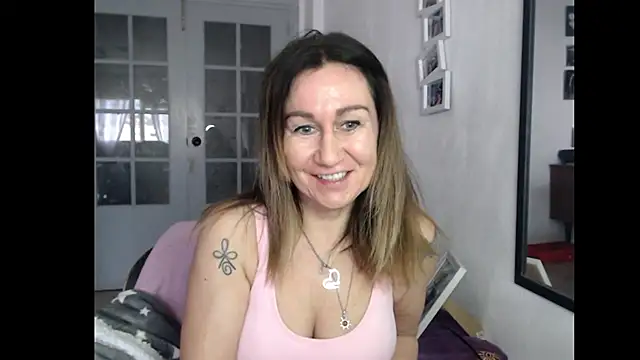 TamaraSweetxo online show from 01-16-26, 03:49