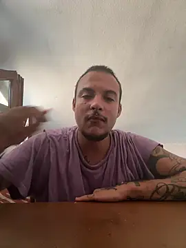 Snapshot of FTM98xxx chatting on 07-21-26, 02:41 FTM98xxx online show from 07-21-26, 02:41