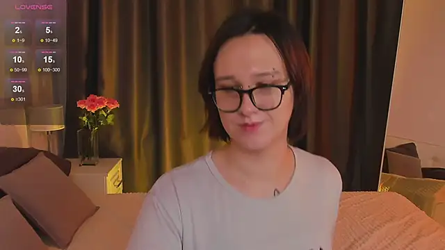 Snapshot of Nicole_Cidman chatting on 02-25-25, 07:47 Nicole Cidman online show from 02-25-25, 07:47
