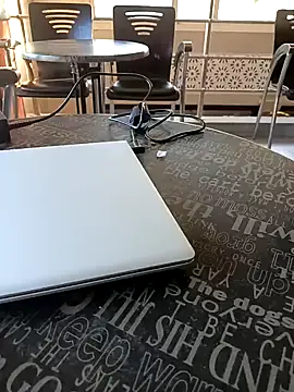 Snapshot of sam458j chatting on 02-12-25, 05:26 sam458j online show from 02-12-25, 05:26