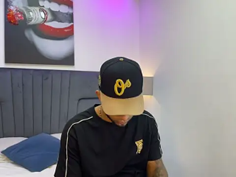 Robin Rief online show from 03-07-26, 03:25