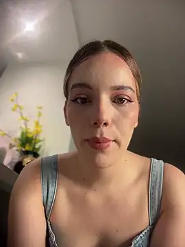 NicoleCut online show from 06-02-26, 10:45