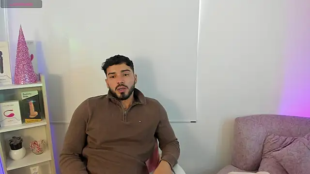 Snapshot of savage_sweethearts chatting on 12-21-24, 04:57 savage sweethearts online show from 12-21-24, 04:57