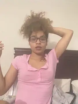 1prettygem online show from 12-17-24, 03:50