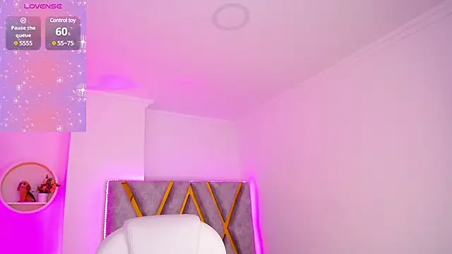 Aurora Brownn online show from 02-01-25, 04:14