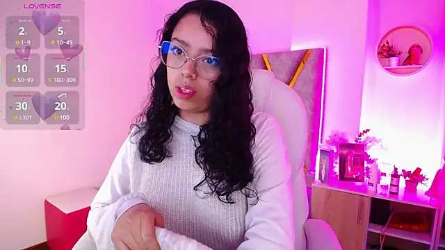 Aurora Brownn online show from 03-14-25, 04:10