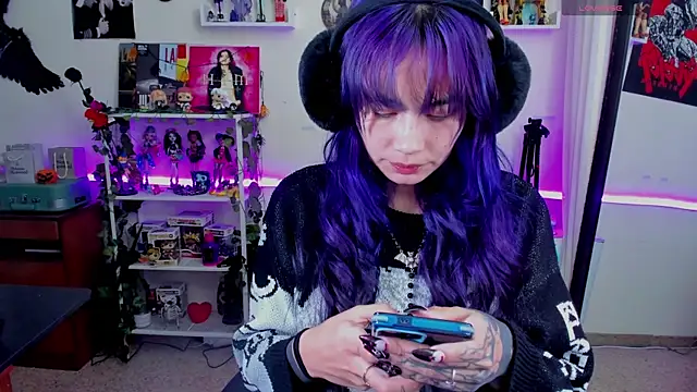  sakae  online show from 11-19-25, 05:46