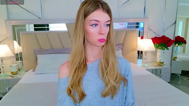 MeganMour online show from 04-25-26, 04:59