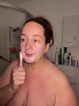 Engel mia online show from 10-07-25, 01:30