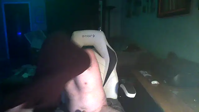 Bigdickbeebandit online show from 07-25-26, 09:40