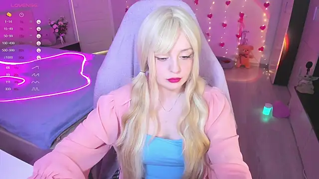 Amy honey angel online show from 03-18-25, 12:47