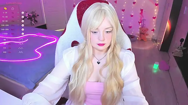 Amy honey angel online show from 03-19-25, 08:55