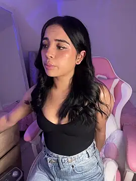 Emily-14 online show from 03-03-26, 04:40