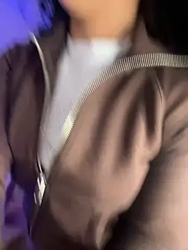 Emily-14 online show from 03-28-26, 02:11