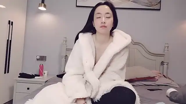 Snapshot of sasa-loves chatting on 02-22-25, 09:01 sasa-loves online show from 02-22-25, 09:01