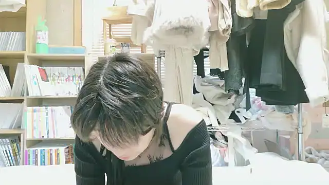 morikawa sayaka online show from 12-14-25, 11:42