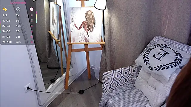 Snapshot of FalineDowlen chatting on 01-23-25, 04:52 FalineDowlen online show from 01-23-25, 04:52