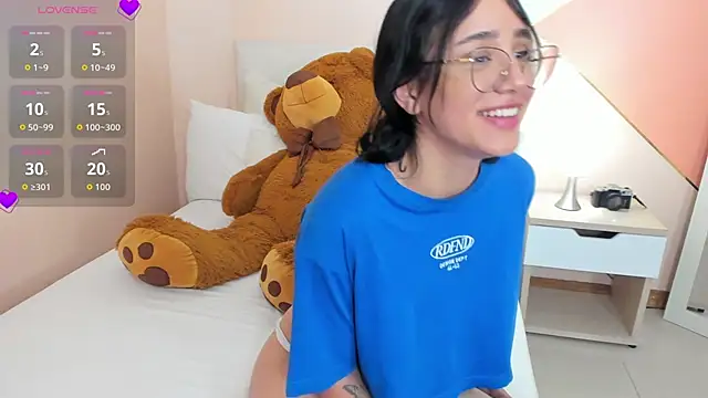 jaade evergreen online show from 11-10-25, 06:18