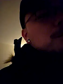 cmichaelxxx online show from 03-21-25, 12:07