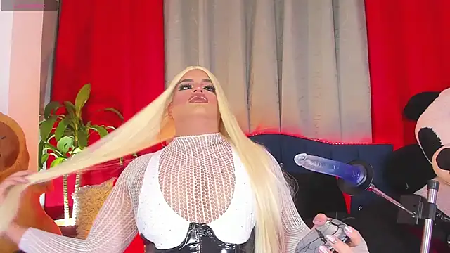 Missisabella  online show from 04-28-26, 01:04