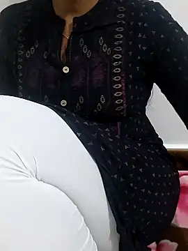 Snapshot of Telugu_magic_07 chatting on 03-02-25, 05:25 Telugu magic 07 online show from 03-02-25, 05:25