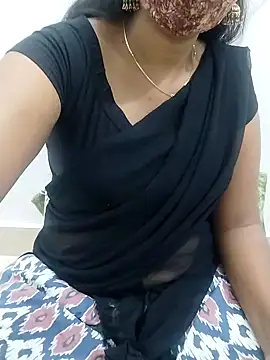 Snapshot of Telugu_magic_07 chatting on 03-08-25, 04:06 Telugu magic 07 online show from 03-08-25, 04:06