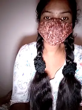 Snapshot of Telugu_magic_07 chatting on 10-04-25, 07:28 Telugu magic 07 online show from 10-04-25, 07:28