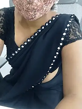 Snapshot of Telugu_magic_07 chatting on 12-15-25, 06:17 Telugu magic 07 online show from 12-15-25, 06:17