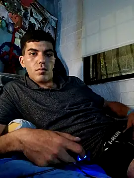 Snapshot of tunegrito007 chatting on 11-09-25, 05:28 tunegrito007 online show from 11-09-25, 05:28