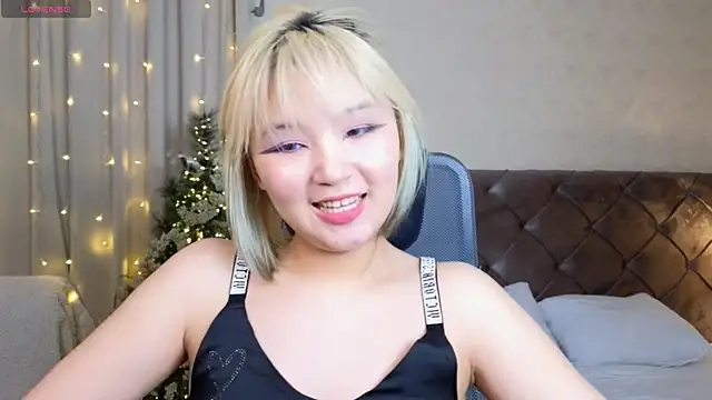 Milla Aheo online show from 01-14-25, 09:09